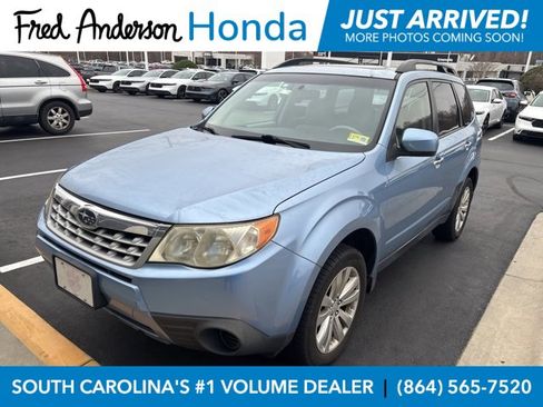 Used 2011 Subaru Forester 2.5X Premium image 1