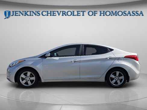 Used 2013 Hyundai Elantra GLS w/ Preferred Pkg FWD image 9