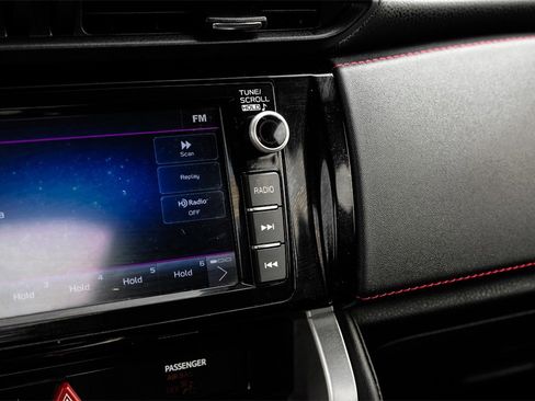 Used 2020 Subaru BRZ Limited image 30