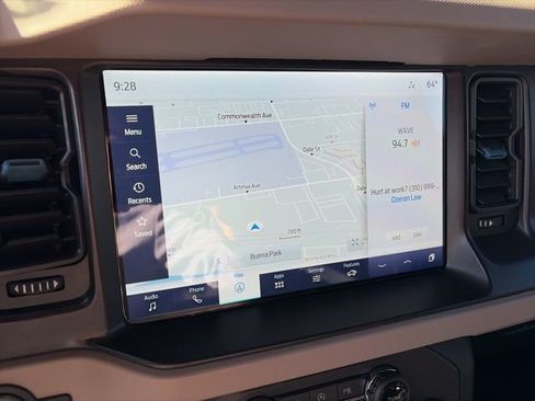 Used 2023 Ford Bronco Wildtrak image 15