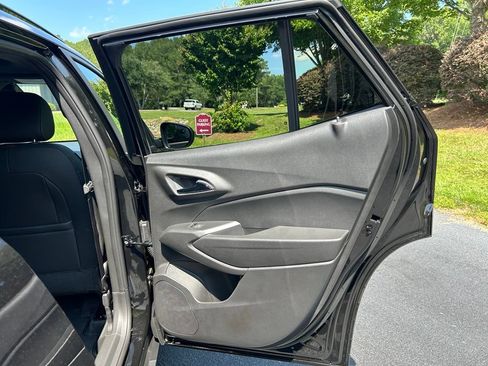 New 2026 Chevrolet Trax RS w/ Sunroof Package FWD image 57