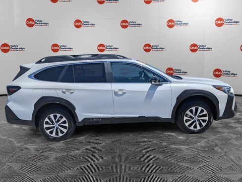 Certified 2025 Subaru Outback Premium w/ Popular Package #1A AWD/4WD image 4