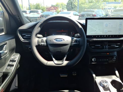 Used 2024 Ford Escape ST-Line w/ Tech Pack #1 FWD image 13