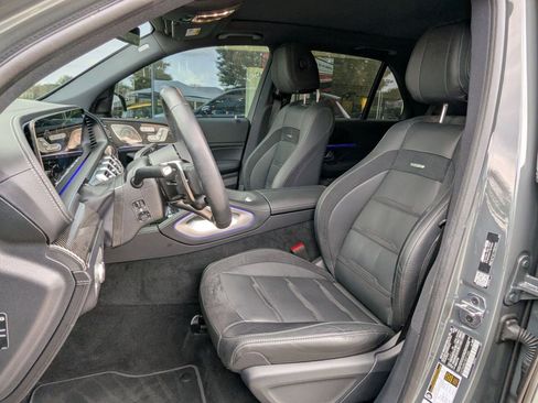 Used 2025 Mercedes-Benz GLE 53 AMG 4MATIC image 5