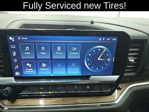 Used 2023 Chevrolet Silverado 1500 LT AWD/4WD image 5