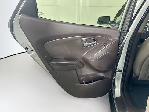 Used 2015 Hyundai Tucson SE FWD image 24