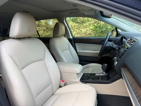 Used 2015 Subaru Outback 3.6R Limited image 24