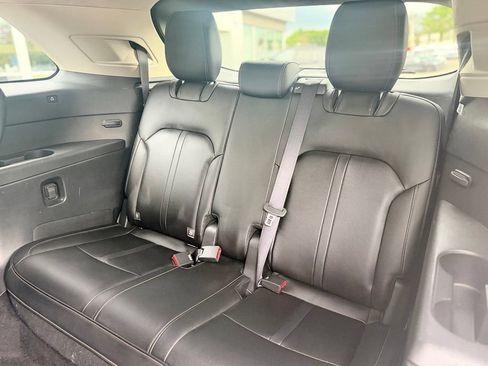 Used 2025 MAZDA CX-90 3.3 Turbo w/ Preferred Package AWD/4WD image 22