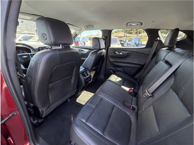 Used 2019 Chevrolet Blazer LT w/ Sound & Technology Package FWD image 22