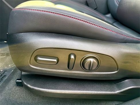 Used 2023 Chevrolet Blazer RS w/ Driver Confidence II Package image 20