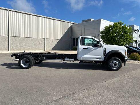 New 2026 Ford F550 4x4 Regular Cab Super Duty image 5