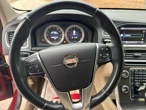 Used 2013 Volvo S60 T5 image 14