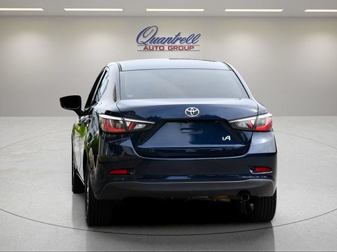 Used 2017 Toyota Yaris iA FWD image 5