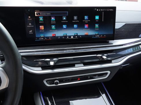 Used 2026 BMW X5 sDrive40i w/ M Sport Package RWD image 22
