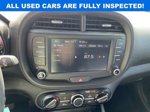 Used 2025 Kia Soul LX FWD image 19