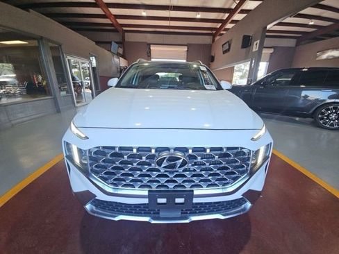 Used 2023 Hyundai Santa Fe Limited image 3