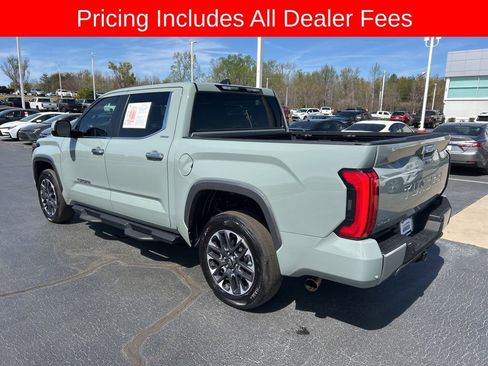 Used 2025 Toyota Tundra Limited AWD/4WD image 16