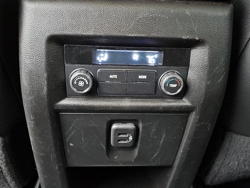 Used 2023 Chevrolet Traverse LT w/ LPO, Floor Liner Package image 13