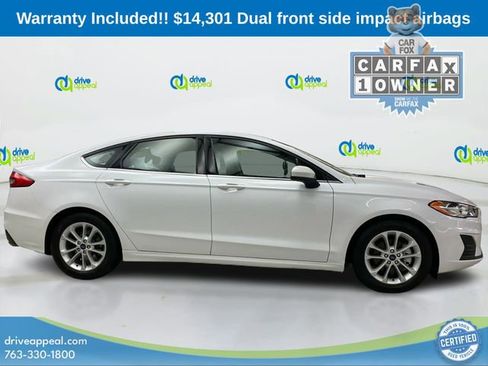Used 2019 Ford Fusion SE image 4