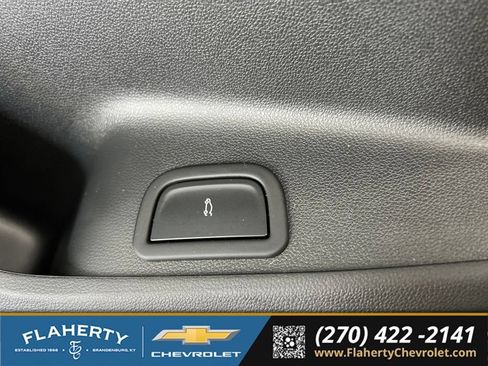 Used 2026 Chevrolet Traverse High Country w/ LPO, Floor Liner Package AWD/4WD image 24