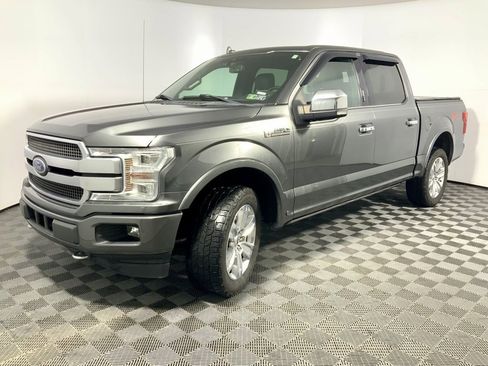 Used 2018 Ford F150 Platinum w/ Equipment Group 701A Luxury image 9