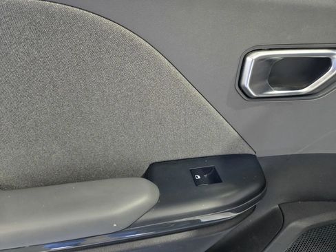 Used 2025 Kia K4 EX FWD image 11