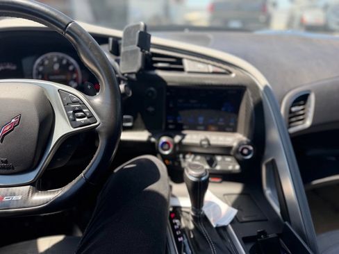 Used 2019 Chevrolet Corvette Z06 RWD image 7