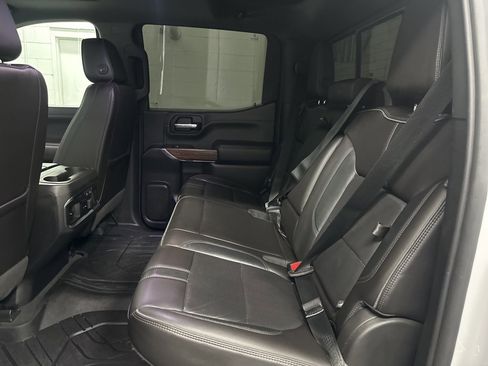 Used 2019 Chevrolet Silverado 1500 High Country w/ Technology Package image 41