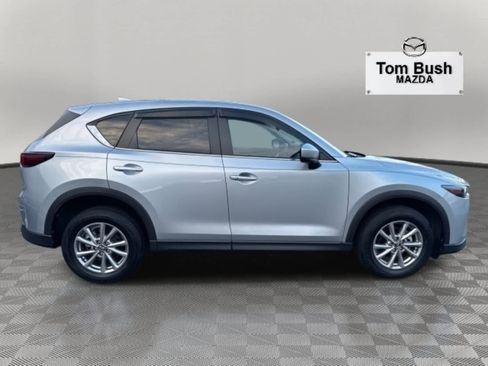 Certified 2023 MAZDA CX-5 AWD 2.5 S w/ Select Package image 2