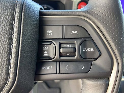 Used 2025 Toyota 4Runner TRD Sport Premium AWD/4WD image 34
