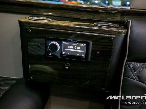 Used 2023 Mercedes-Benz Sprinter 3500 image 25