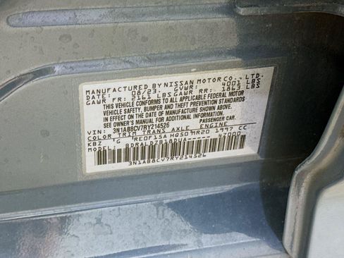 Used 2024 Nissan Sentra SV FWD image 21