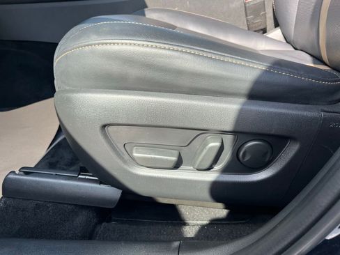 Used 2024 MAZDA CX-90 Plug-In Hybrid w/ Premium Plus image 12