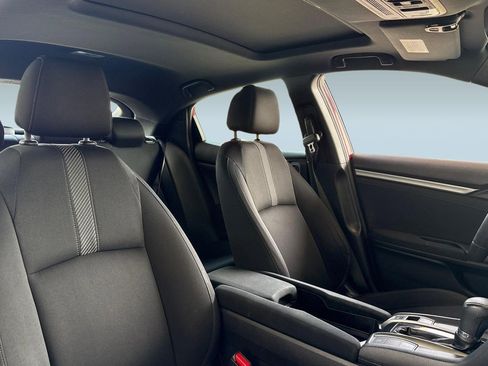 Used 2018 Honda Civic EX image 30