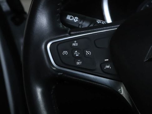 Used 2020 Chevrolet Equinox LT w/ Driver Convenience Package FWD image 24