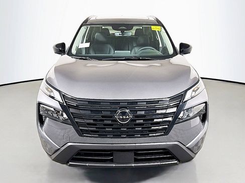 New 2026 Nissan Rogue SV AWD/4WD image 2