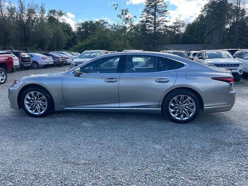 Used 2018 Lexus LS 500h AWD image 8