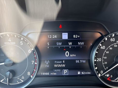 Used 2024 Nissan Armada Platinum w/ Captain's Chairs Package image 28