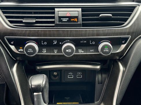 Certified 2021 Honda Accord EX-L image 26