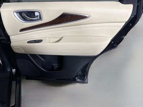 Used 2015 INFINITI QX60 Luxe w/ Deluxe Touring Package AWD/4WD image 28