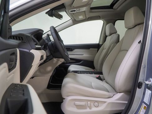 New 2026 Honda Odyssey EX-L image 21