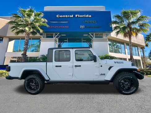 New 2026 Jeep Gladiator Sport AWD/4WD image 4