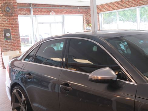 Used 2020 Audi S4 Premium w/ Convenience Package image 65