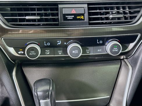Used 2020 Honda Accord Sport image 23