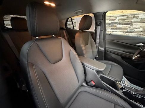 Used 2024 Buick Encore GX Preferred w/ Comfort Package AWD/4WD image 18