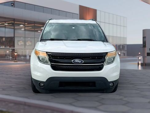 Used 2013 Ford Explorer XLT FWD image 15