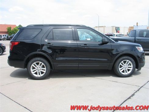 Used 2017 Ford Explorer 4WD image 33