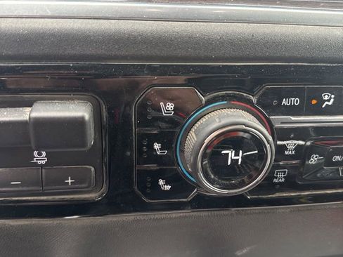 Used 2023 Chevrolet Silverado 1500 LTZ image 24