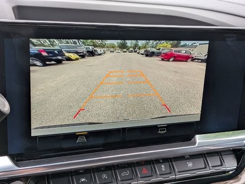 Used 2025 Chevrolet Silverado 1500 LT image 21