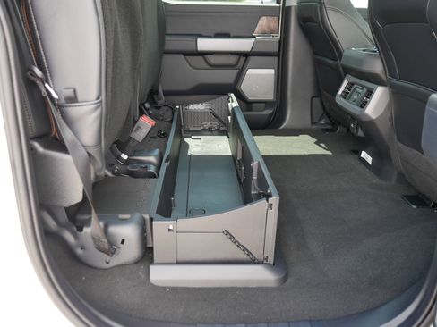 New 2025 Ford F350 Lariat w/ Lariat Ultimate Package image 35